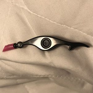 Eyelash applicator tool